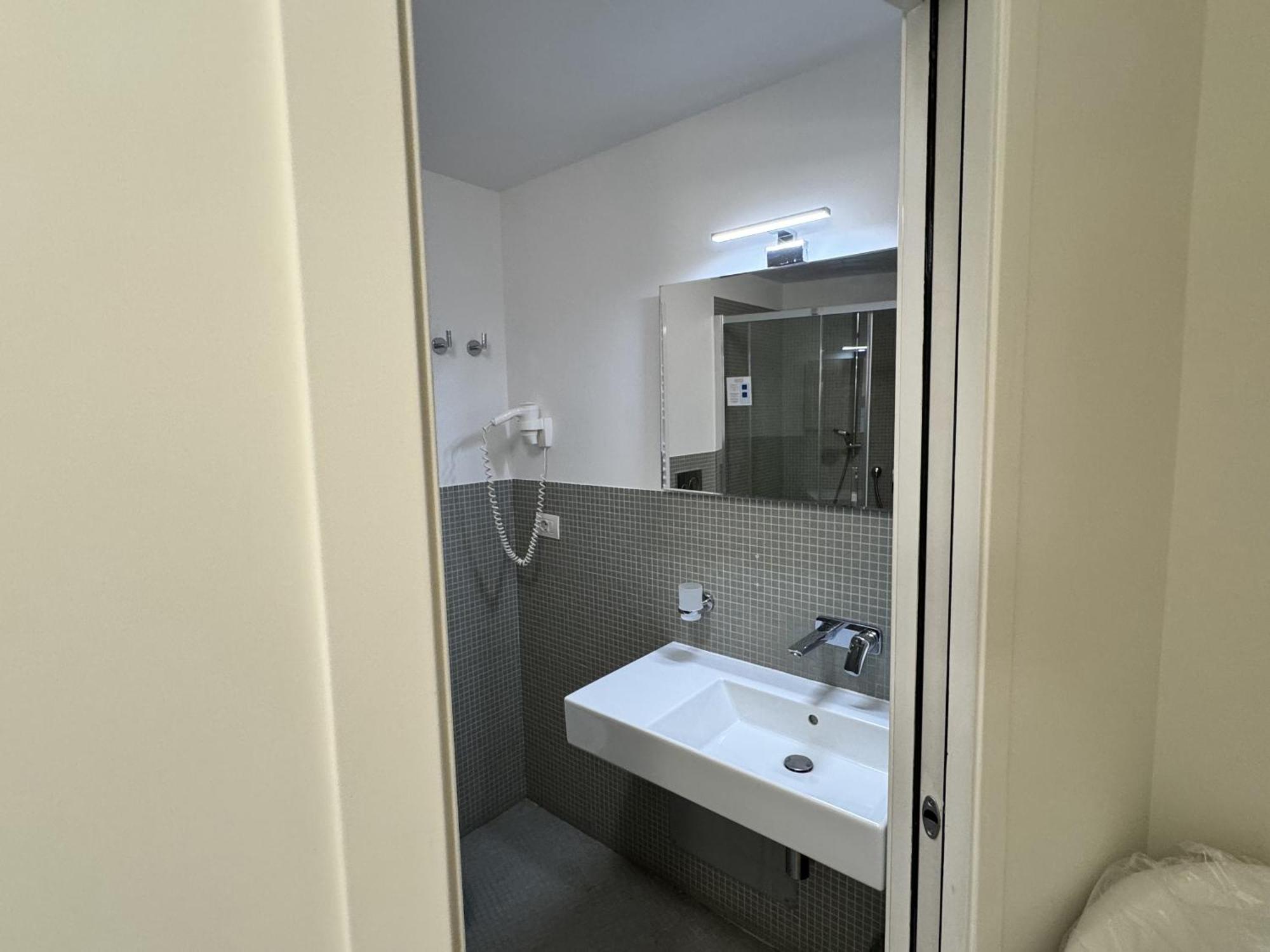 History Suite Essence Rome Extérieur photo