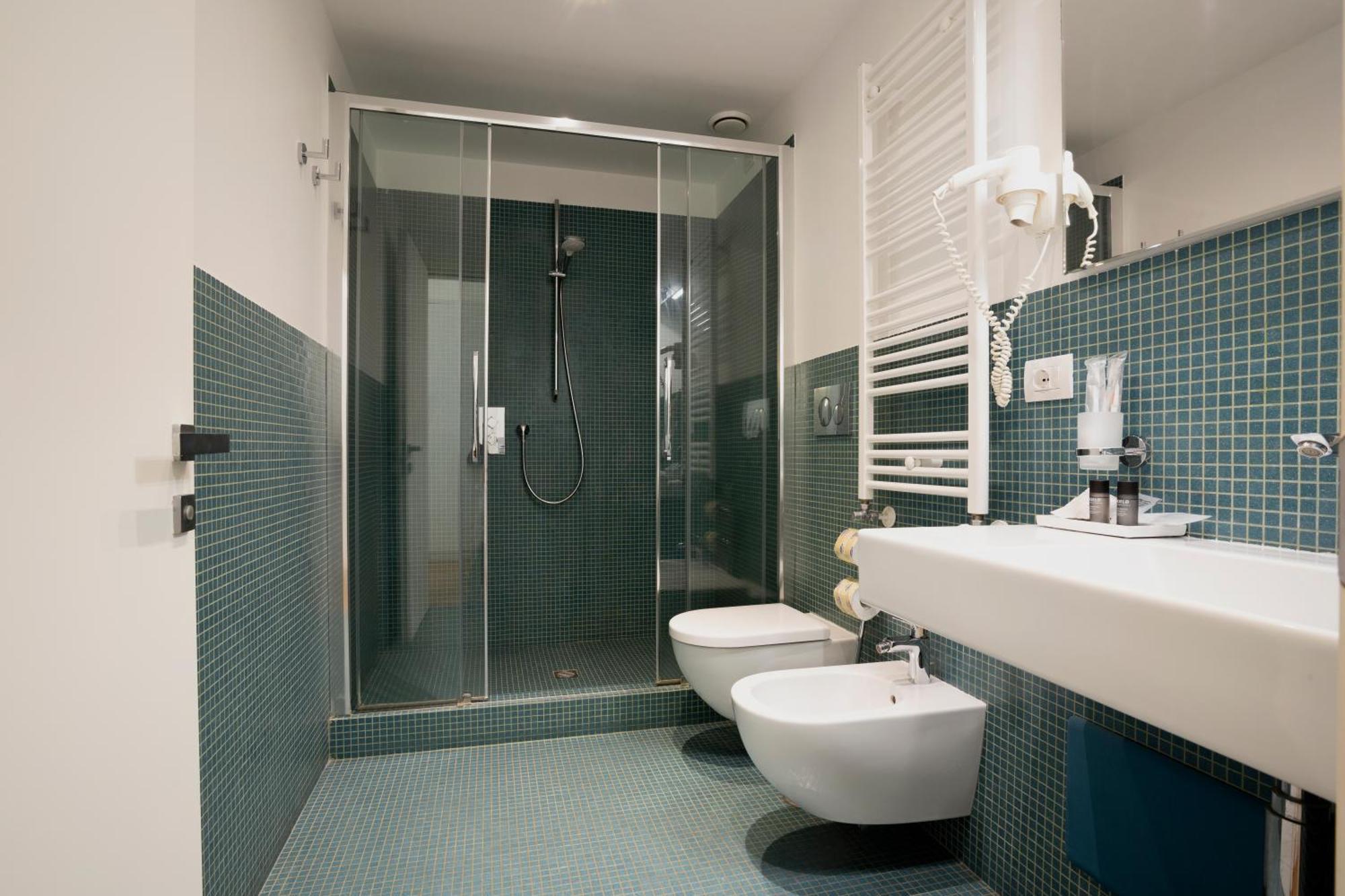 History Suite Essence Rome Extérieur photo