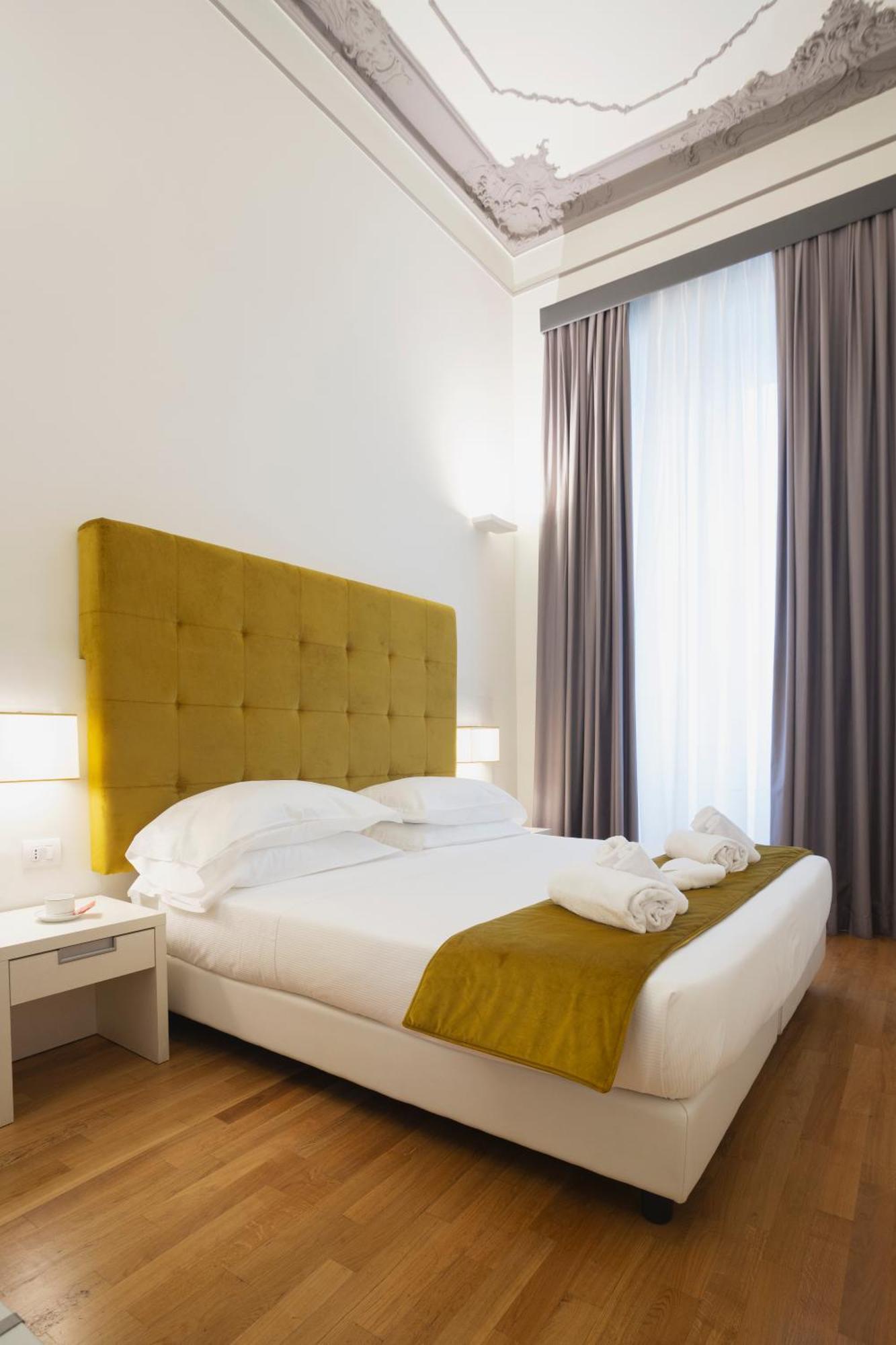 History Suite Essence Rome Extérieur photo